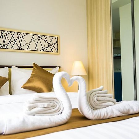 Azalea Suites Cikarang By Jayakarta Group 외부 사진