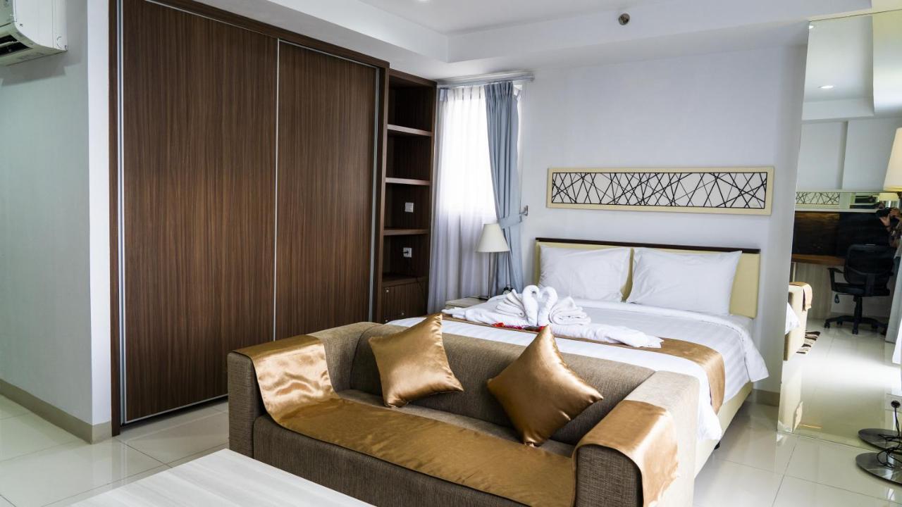 Azalea Suites Cikarang By Jayakarta Group 베카시 외부 사진